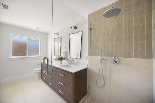 13824 Far Hills Lane, Dallas, TX 75240