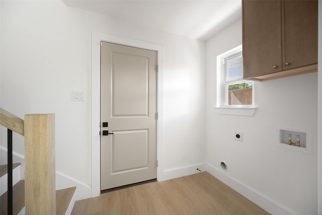 13824 Far Hills Lane, Dallas, TX 75240