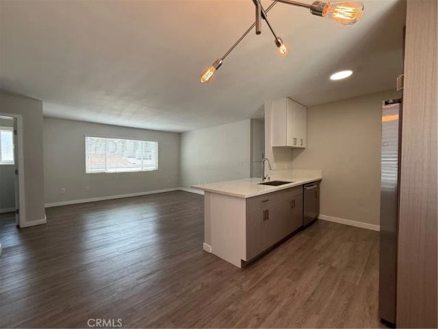 404 N Broadway 6, Redondo Beach, CA 90277