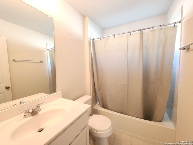 13129 WHISPER BEND, San Antonio, TX 78252