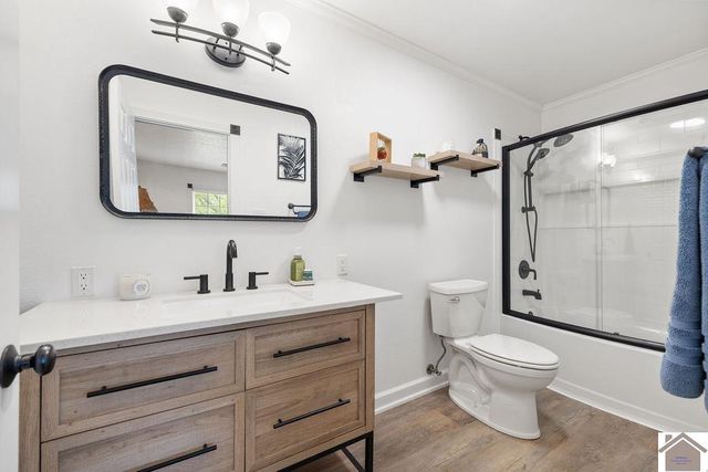 10256 E State Route 94, Murray, KY 42071