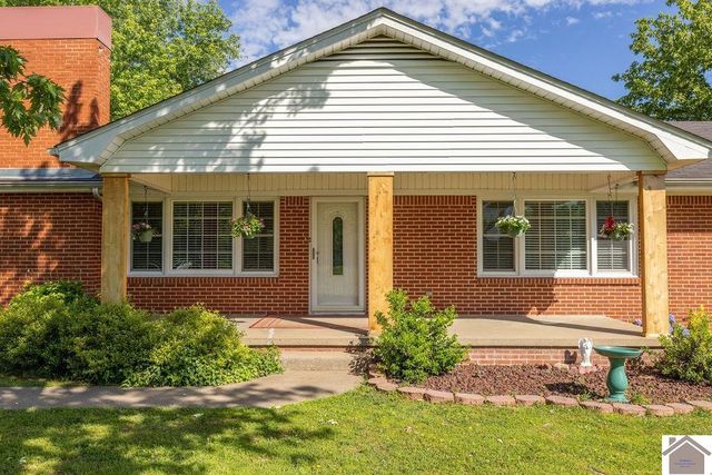 10256 E State Route 94, Murray, KY 42071