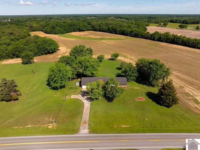 10256 E State Route 94, Murray, KY 42071