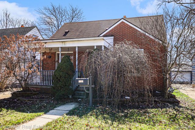 24691 Colgate Street, Dearborn Heights, MI 48125