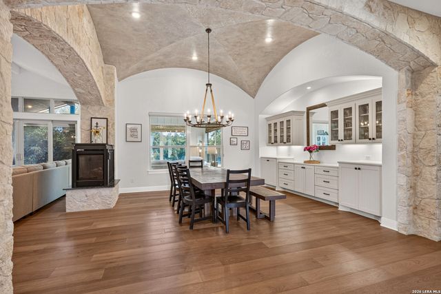 555 Curvatura, New Braunfels, TX 78132
