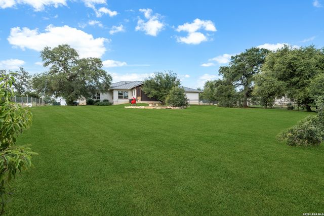 555 Curvatura, New Braunfels, TX 78132