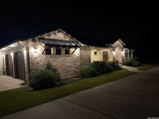 555 Curvatura, New Braunfels, TX 78132