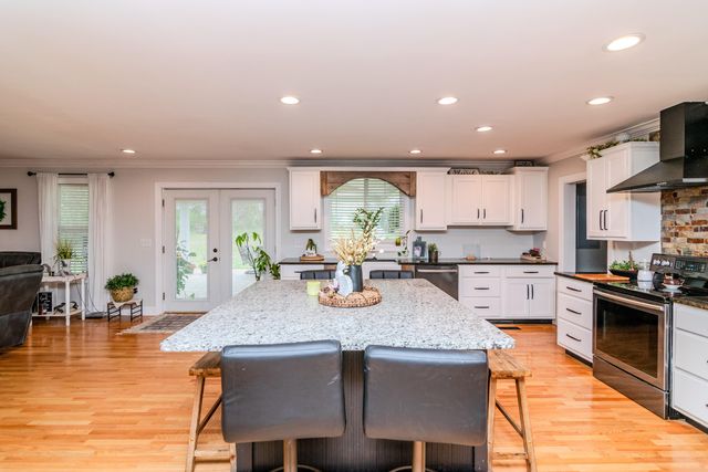 62 Iris Point, Somerset, KY 42503