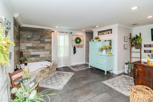 62 Iris Point, Somerset, KY 42503