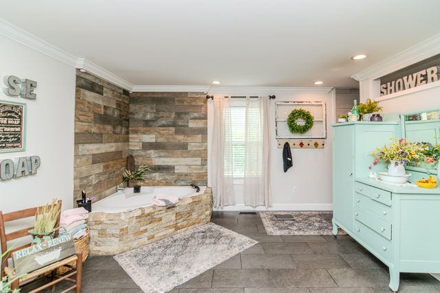 62 Iris Point, Somerset, KY 42503