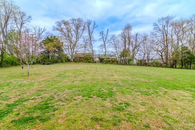 62 Iris Point, Somerset, KY 42503