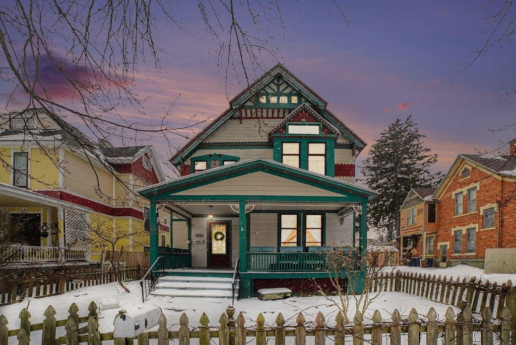 1212 5th Street, Bay City, MI 48708