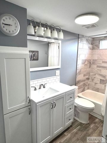 13014 N 105 E, Idaho Falls, ID 83401