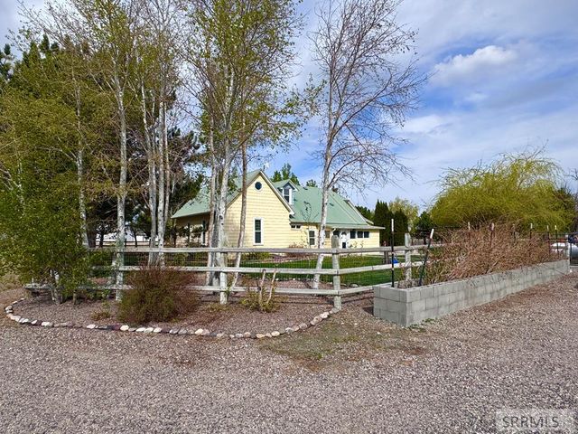 13014 N 105 E, Idaho Falls, ID 83401