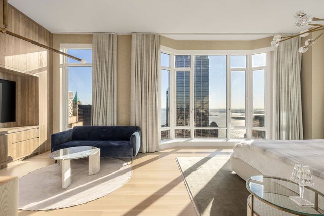30 Park Pl Apt 67A, New York City, NY 10007