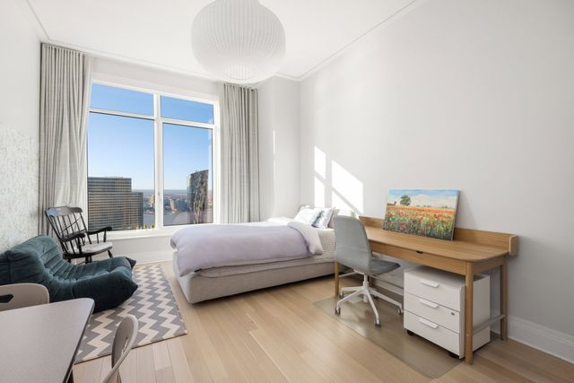30 Park Pl Apt 67A, New York City, NY 10007