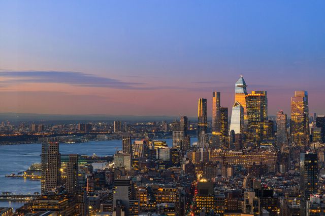 30 Park Pl Apt 67A, New York City, NY 10007