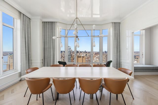 30 Park Pl Apt 67A, New York City, NY 10007