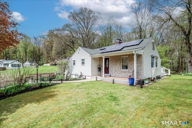4 Farrell Road, Newtown, CT 06470