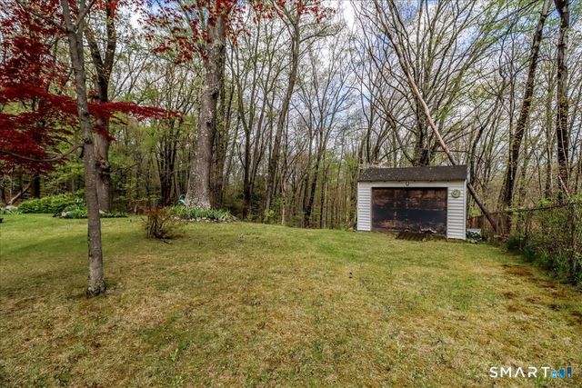 4 Farrell Road, Newtown, CT 06470