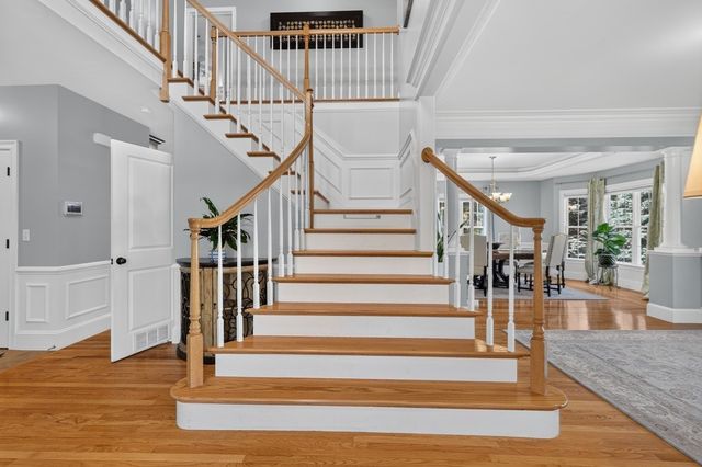 4 Iarussi Way, Medway, MA 02053