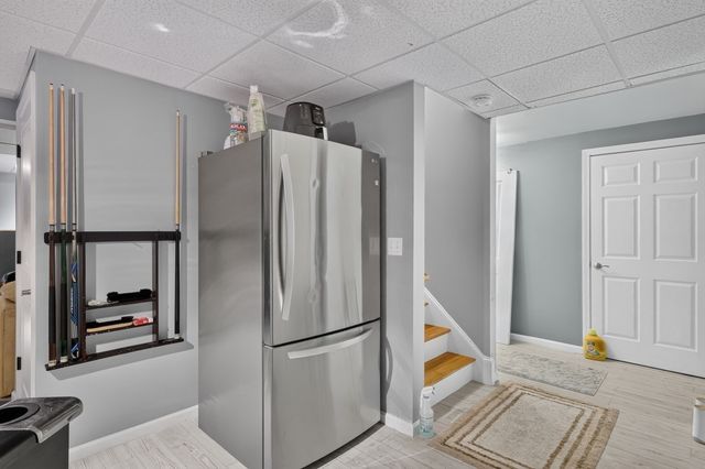 4 Iarussi Way, Medway, MA 02053