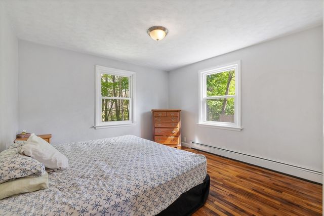 376 Pleasant St, Paxton, MA 01612