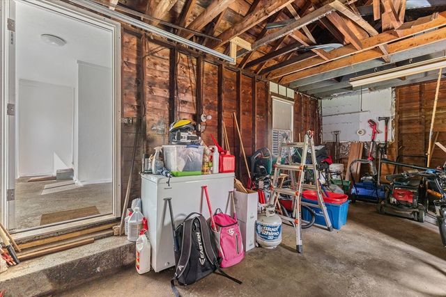 376 Pleasant St, Paxton, MA 01612