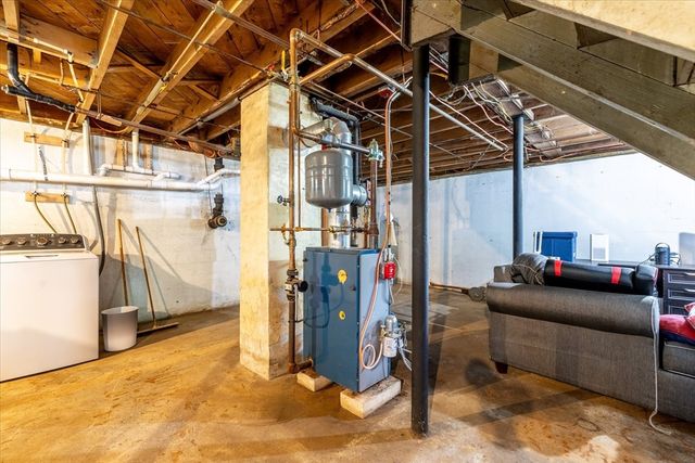 376 Pleasant St, Paxton, MA 01612