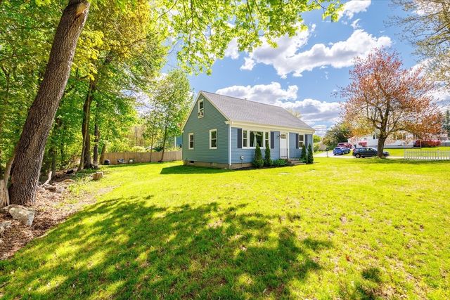 376 Pleasant St, Paxton, MA 01612