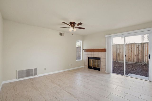 3704 3704 Colonial Ct, Antioch, CA 94509