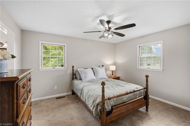1540 Thomas Road, Lexington, NC 27295