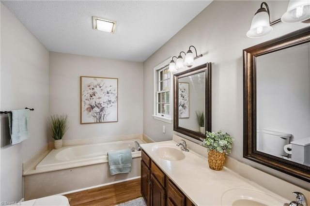 1540 Thomas Road, Lexington, NC 27295
