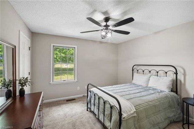 1540 Thomas Road, Lexington, NC 27295