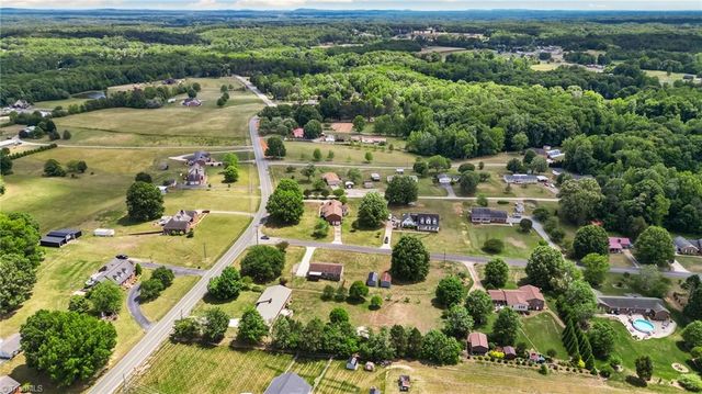 1540 Thomas Road, Lexington, NC 27295