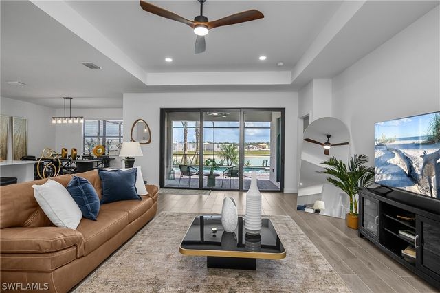 21086 Verawood LOOP, Estero, FL 33928