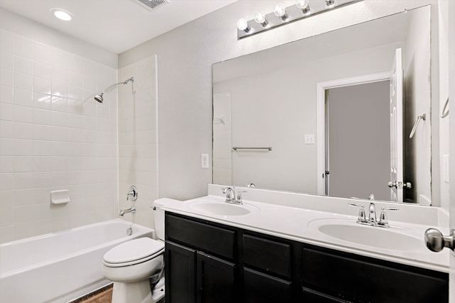 6109 Shad Drive, Fort Worth, TX 76179