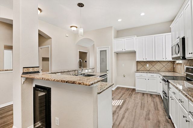 6109 Shad Drive, Fort Worth, TX 76179