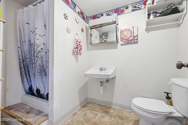 1471 Bonnie Brae Dr, Shelbyville, KY 40065