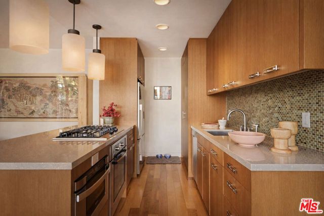 4411 Los Feliz Boulevard 106, Los Angeles, CA 90027