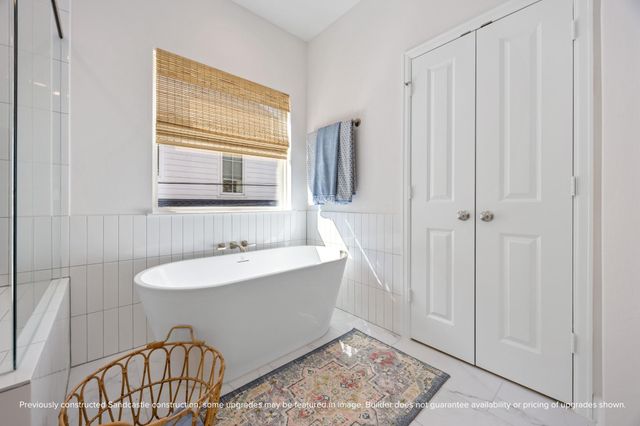 1534 W 34th Street, Houston, TX 77018