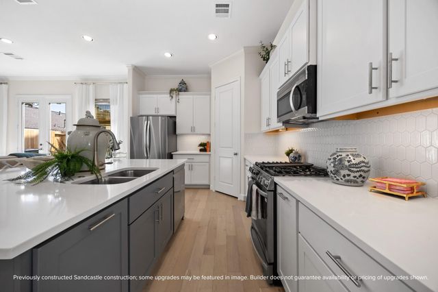 1534 W 34th Street, Houston, TX 77018