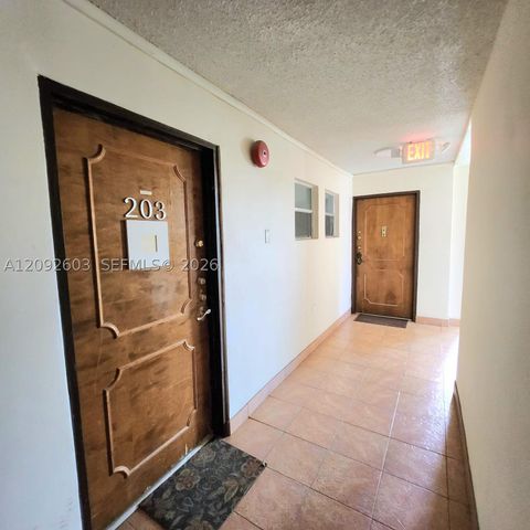 7830 Dickens Ave 203, Miami Beach, FL 33141