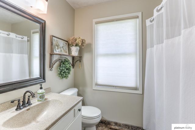 3510 S 129 Street, Omaha, NE 68144