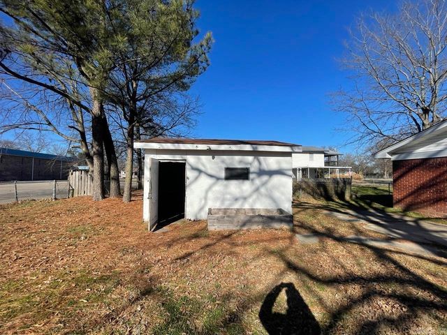 428 E 4th Street, Lonoke, AR 72086
