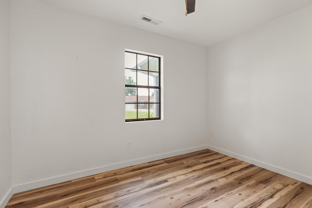 7 James River Lane, Kimberling City, MO 65686