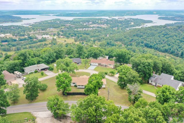 7 James River Lane, Kimberling City, MO 65686