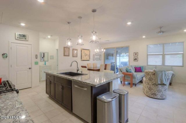 41575 W SAGUARO Drive, Maricopa, AZ 85138
