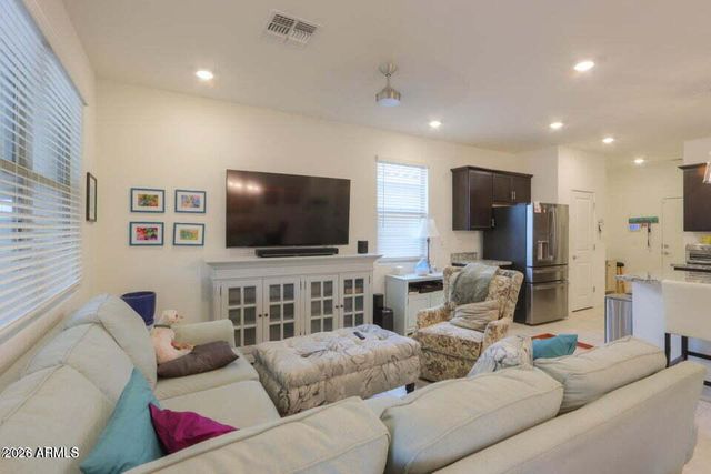 41575 W SAGUARO Drive, Maricopa, AZ 85138