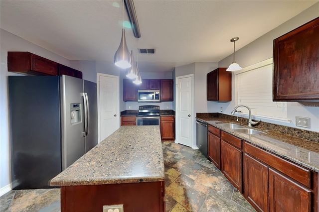 1952 ALAMBRA CIRCLE, Apopka, FL 32703